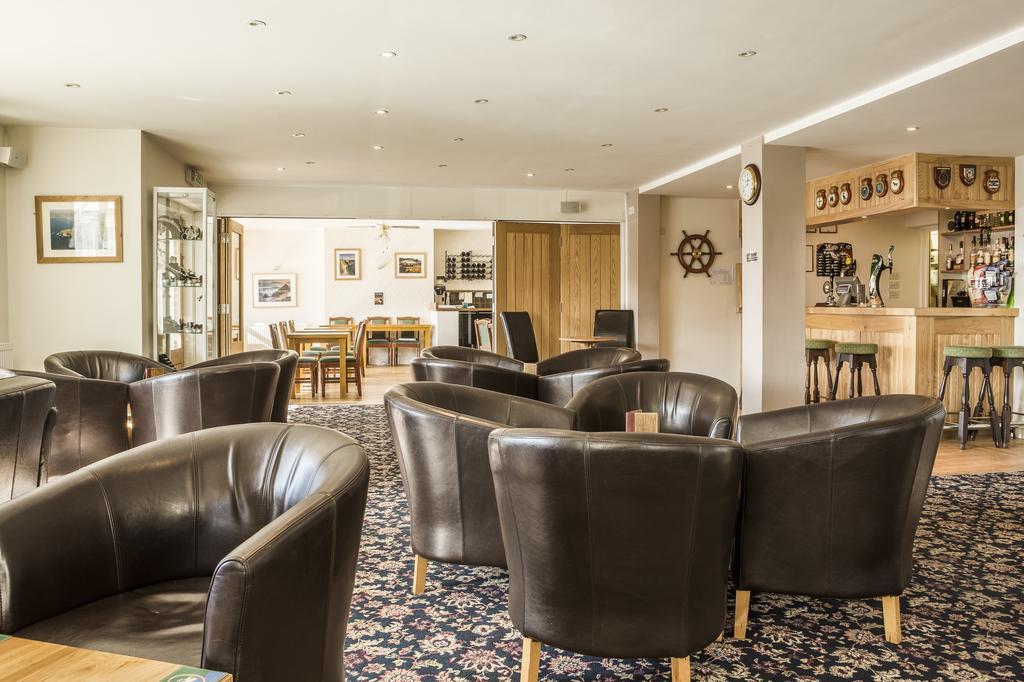 Sun Bay Hotel 金斯布里奇 外观 照片